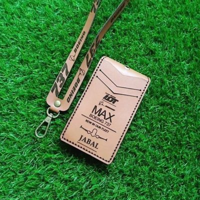使用午夜影院免费观看打標及標記的工作證，展現美麗身份